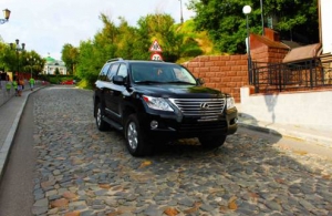 Аренда Lexus LX в Томске